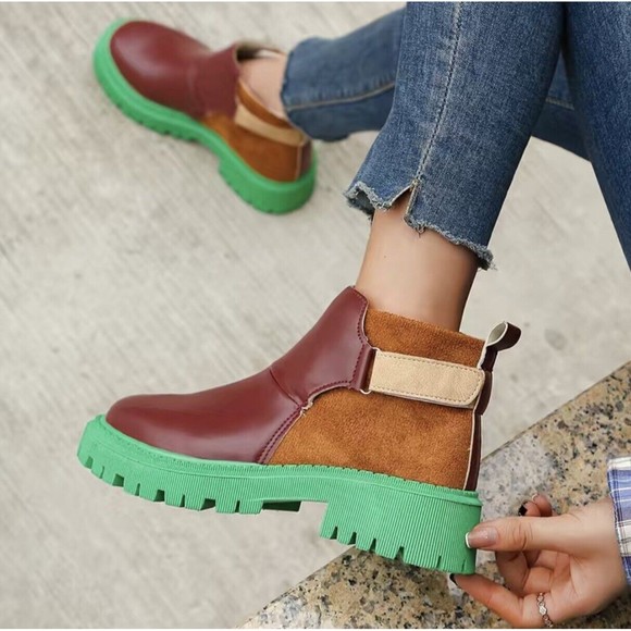 Women’s Platform Ankle Boots Size 8.5 Round Toe Splicing Lug Sole Shoes Unique - Picture 3 of 3